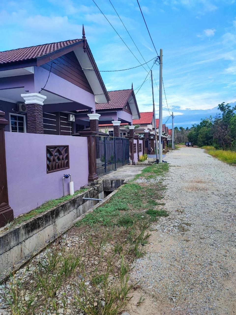 Ziya Homestay Jertih Exterior foto